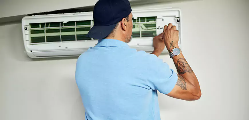 AC Vent Leaking Water in Fort Myers